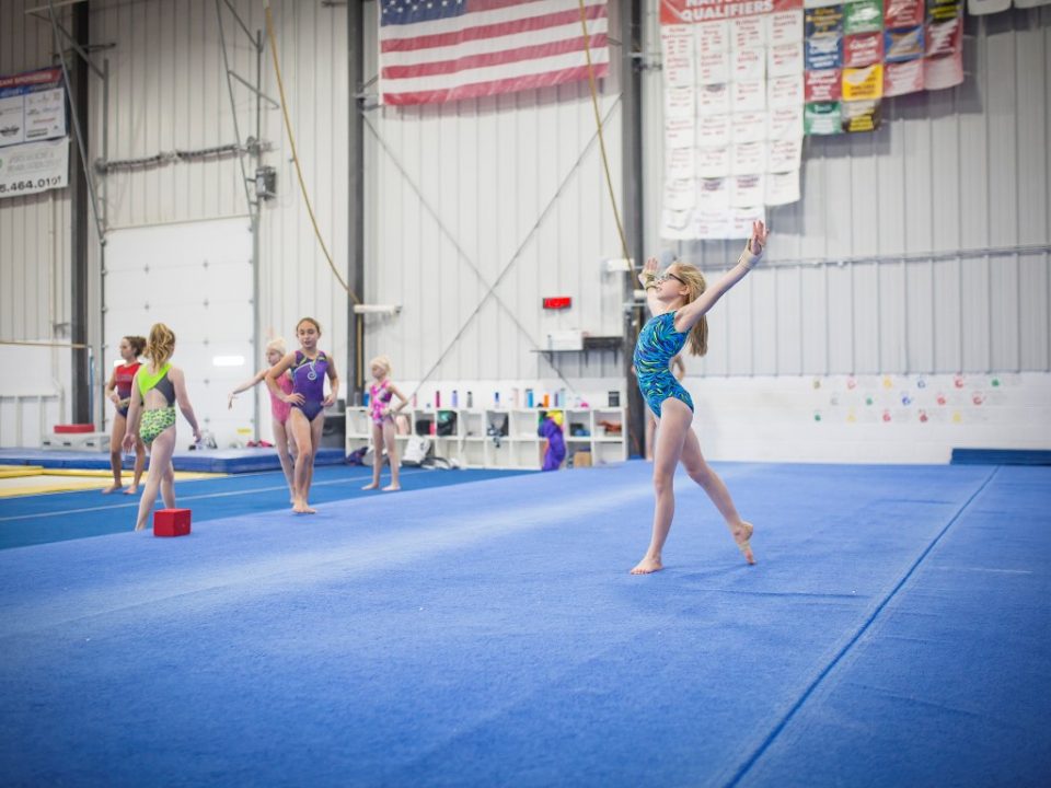 Cheer & Tumbling – United Gymnastics Academy – Frankfort