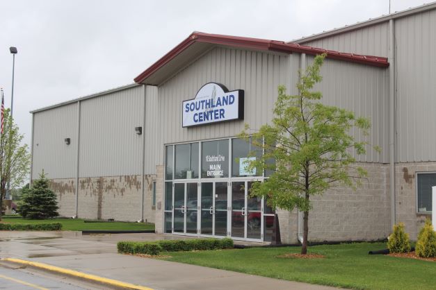 southland exterior
